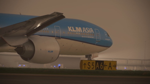 KLM Royal Dutch Airlines [Pack+Retro+Asia] w/Cabin | PMDG B777-300ER thumbnail 5