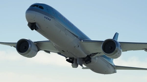 Korean Air HL8345 | Boeing 787-9 | (8K + 4K) thumbnail 3