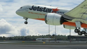 Kuro Boeing 787-8 JetStar VH-VKJ thumbnail 10