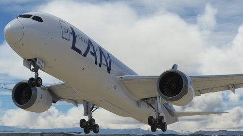 Kuro Boeing 787-8 LAN CC-BBH