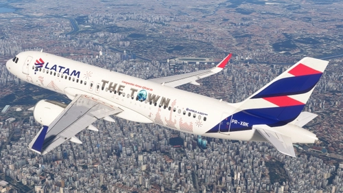 LATAM Brasil "The Town" PR-XBK
