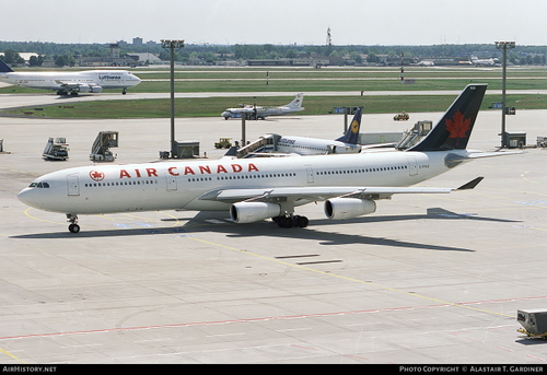 LatinVFR  |  A340-300  |  Air Canada  |  C-FYLC