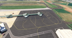 LFLC (Clermont Limagne) airport thumbnail 7