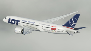 LOT Polish Airlines [Pack 8K] Kuro B787-8 v2 thumbnail 5