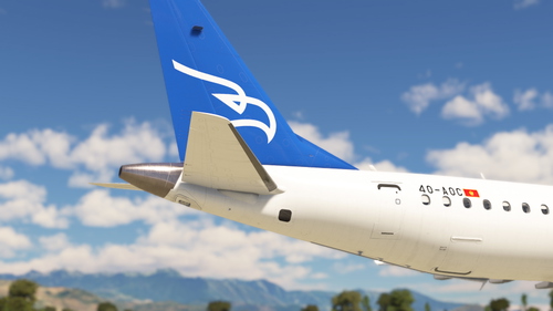 Montenegro Airlines  ✈ 40-AOC  ✈  FSS E195