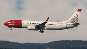 Norwegian (LN-DYR & SE-RRP) - PMDG 737-800 thumbnail 2