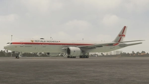PMDG 777-300ER Garuda Indonesia ("Republik Indonesia" c/s) PK-GIG w/ Cabin thumbnail 2