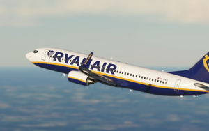 PMDG B737-800 Ryanair 9H-QAO + Interior 4K thumbnail 7