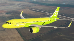 S7 Airlines RA-73466 thumbnail 2