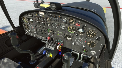 Sim Skunk Works SIAI-Marchetti SF-260 - Black Cockpit with multi-coloured seat belts