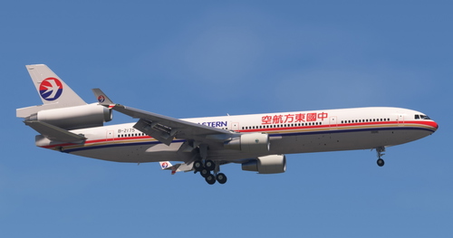 skysim MD-11 CHINA EASTERN AIRLINES [4K]