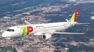 TAP Express CS-TAX Embraer 195 thumbnail 4