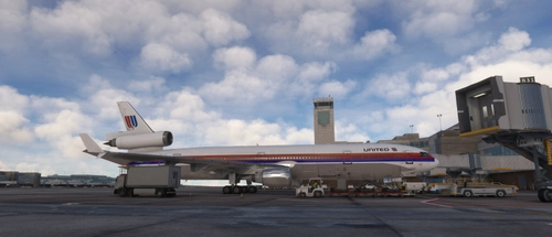 TFDI MD-11 UNITED AIRLINES RAINBOW (GE Engines) W/ Mis-matched nose cone 