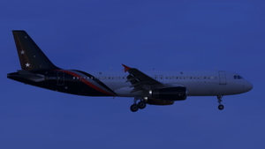 Titan Airways (Fleet) - Fenixsim A320 IAE thumbnail 4