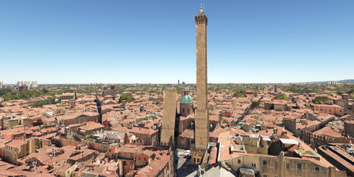 Ultralight Sightseeing - Italy - Bologna - Two Leaning Towers - Basilica of San Petronio