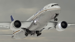 United Airlines N28912 | Kuro B787-8 v2 | (8K) thumbnail 4