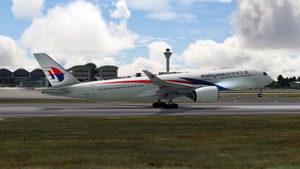 iniBuilds A350-900 Malaysia Airlines w/cabin 4k [9M-MAD] thumbnail 2