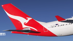 Qantas w/ Cabin (VH-EBO) iniBuilds A330-200 - 8K thumbnail 6