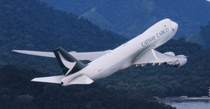 4K | Asobo 747-8F | Cathay Pacific Cargo | PACK thumbnail 5