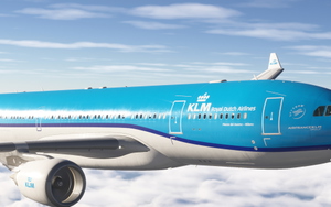 IniBuilds A330-200 KLM (2015 Livery) 8K thumbnail 10