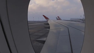 iniBuilds A350-900 & -900ULR Custom Passenger Views thumbnail 5