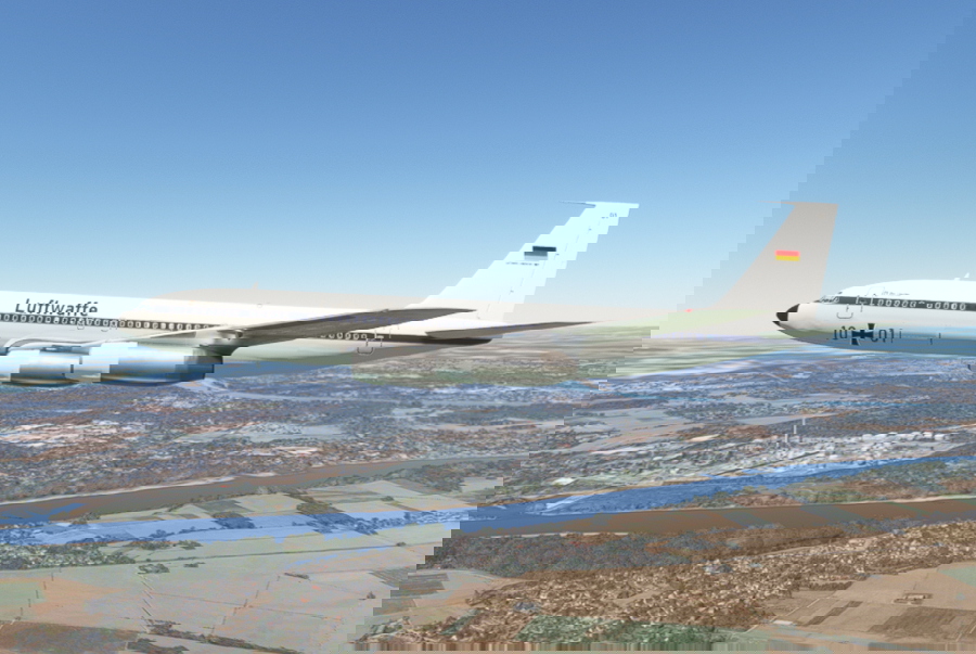 Aeroplane Heaven 707 Luftwaffe 1001 for Microsoft Flight Simulator