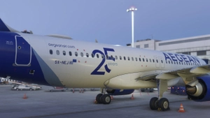 Airbus A320neo Aegean Airlines (SX-NEJ) thumbnail 6
