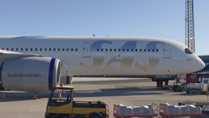 Airbus A350 Scandinavian Airlines (SE-RSF) thumbnail 8