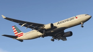 American Airlines N270AY | iniBuilds A330-300 | 8K w/Cabin thumbnail 3