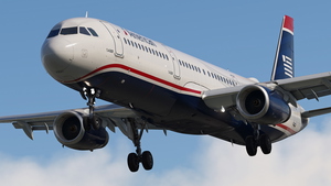 American Airlines 'US Airways Heritage' | N578UW | w/Cabin | Fenix A321 thumbnail 5