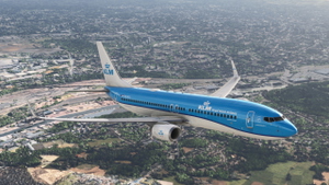 Boeing 737-800 KLM (PH-BCL) thumbnail 18