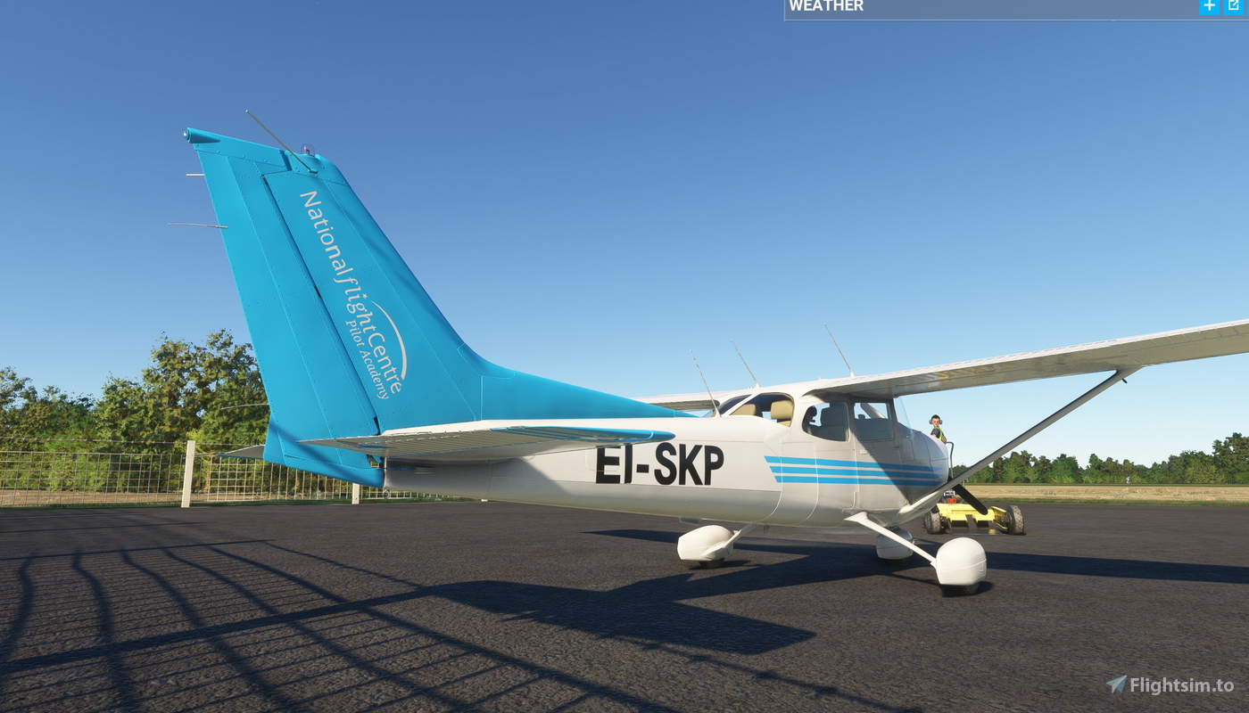C172 Classic EI-SKP (National Flight Centre) livery & EI-BCK EI-FBC EI ...