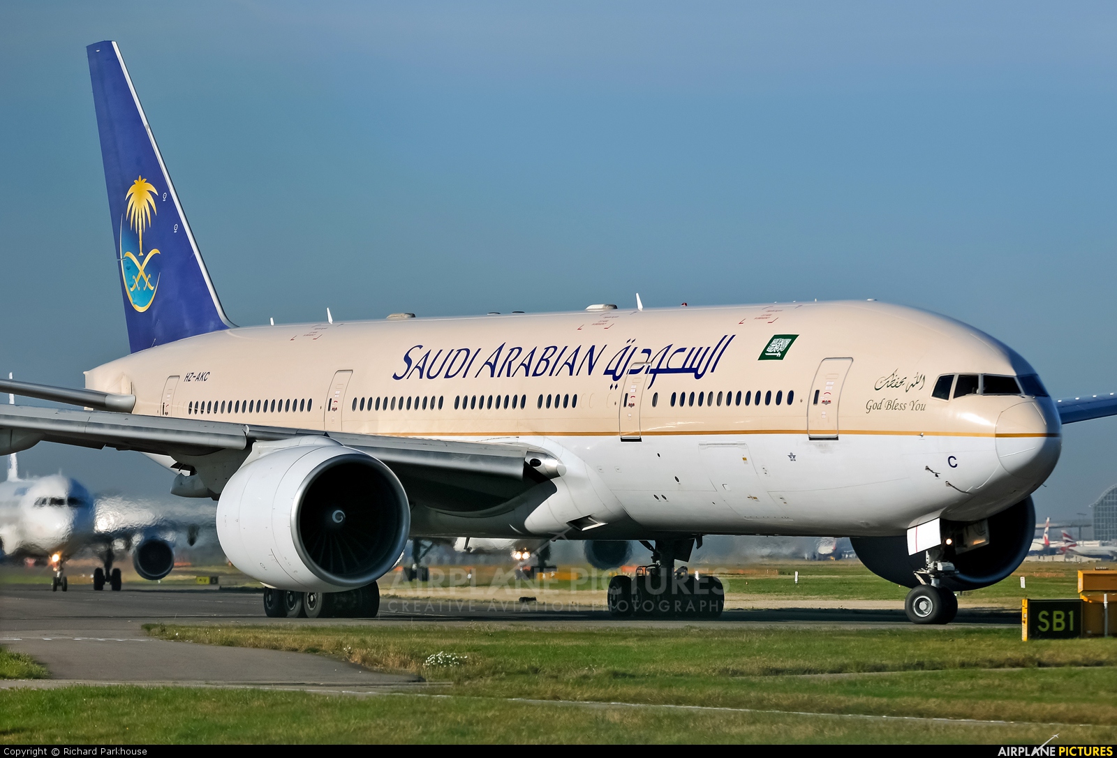 [CS] SAUDIA | 777-200ER | 8k  - Image 2