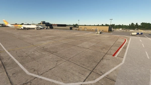 CYFC Fredericton airport thumbnail 16