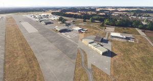 CYXX - Abbotsford International Airport thumbnail 1