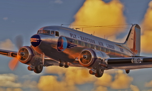 Douglas DC-3 - Eastern Air Lines thumbnail 2