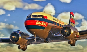 Douglas DC3 - Braniff Airways thumbnail 1