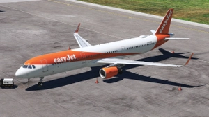 EasyJet A321  |  W/Full Cabin Details  |  G-UZMF thumbnail 8