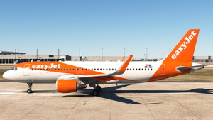 easyJet Europe Sharklets [Package 9] w/Cabin Fenix sim A320 [Y180] V2 thumbnail 4