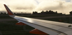 easyJet G-UZHN for A32NX [8K] thumbnail 6