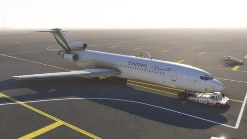 Emirates A6-EMC