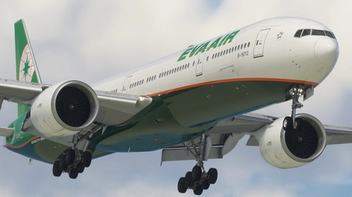 EVA Air | B-16712 | w/Cabin | PMDG B777-35EER