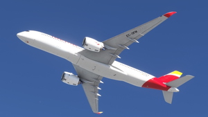 Iberia EC-OFM A350-900 thumbnail 7