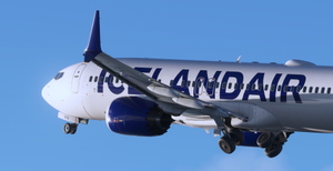 Icelandair  Pack | iFly 737 MAX8 | w/cabin thumbnail 8