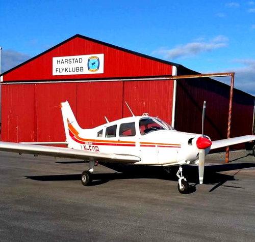 JF PA28 ARROW III - LN-FOB