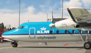 KLM cityhopper PH-LXJ  thumbnail 2