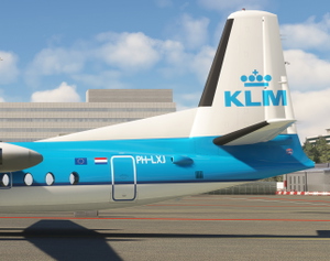 KLM cityhopper PH-LXJ  thumbnail 3