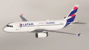 LATAM Airlines Brasil | Pack w/ Cabin | Fenixsim Airbus A320 thumbnail 4
