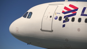 LATAM Airlines Brasil PT-MXD [8K+4K] w/Cabin | Fenix A321 IAE thumbnail 6