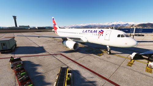 LatinVFR Airbus A320-200 LATAM Airlines CC-BLA (Bandera de Chile)